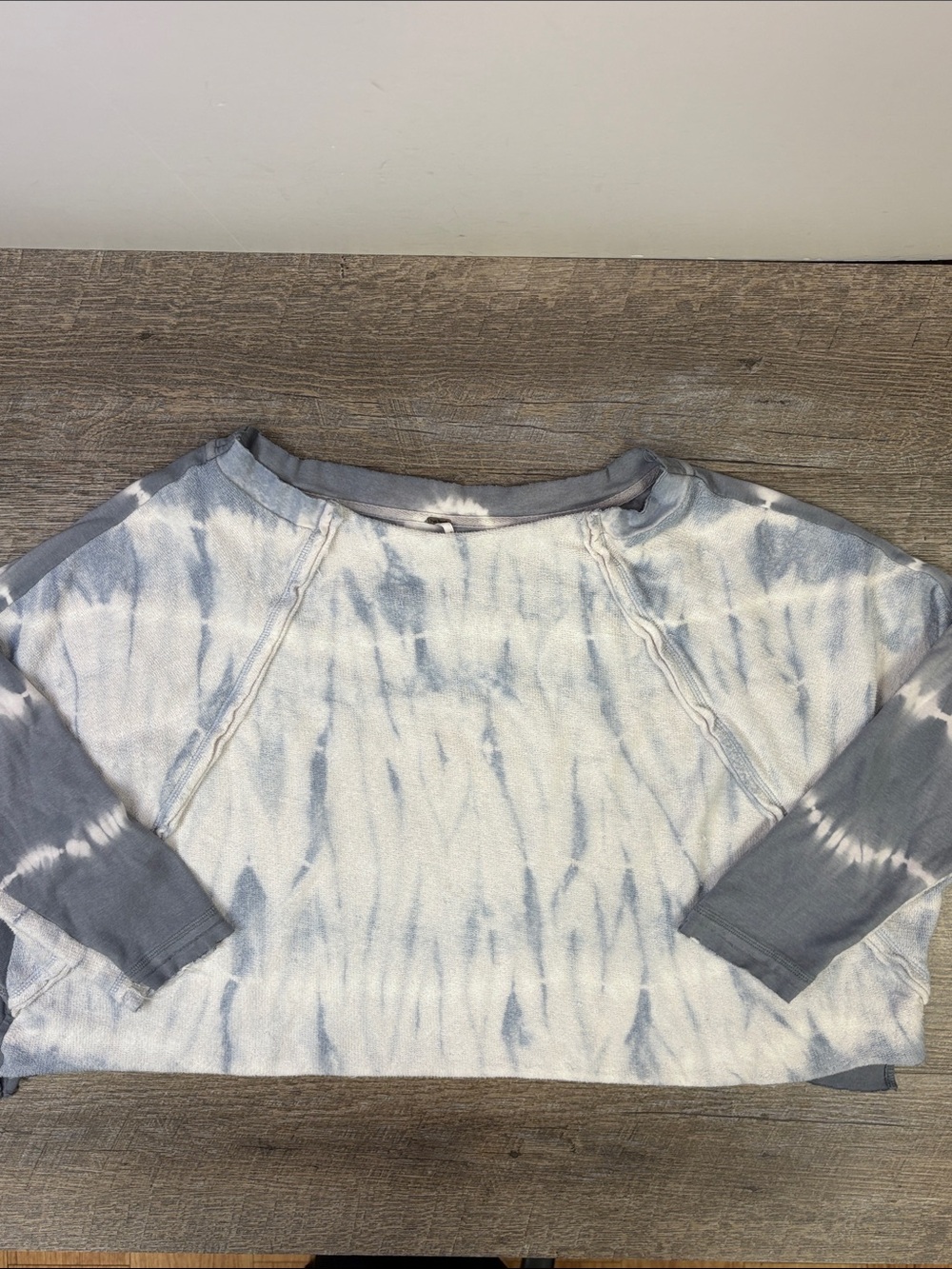 Free People Gray Ivory Tie Dye Inside Out Cropped Sweatshirt XS